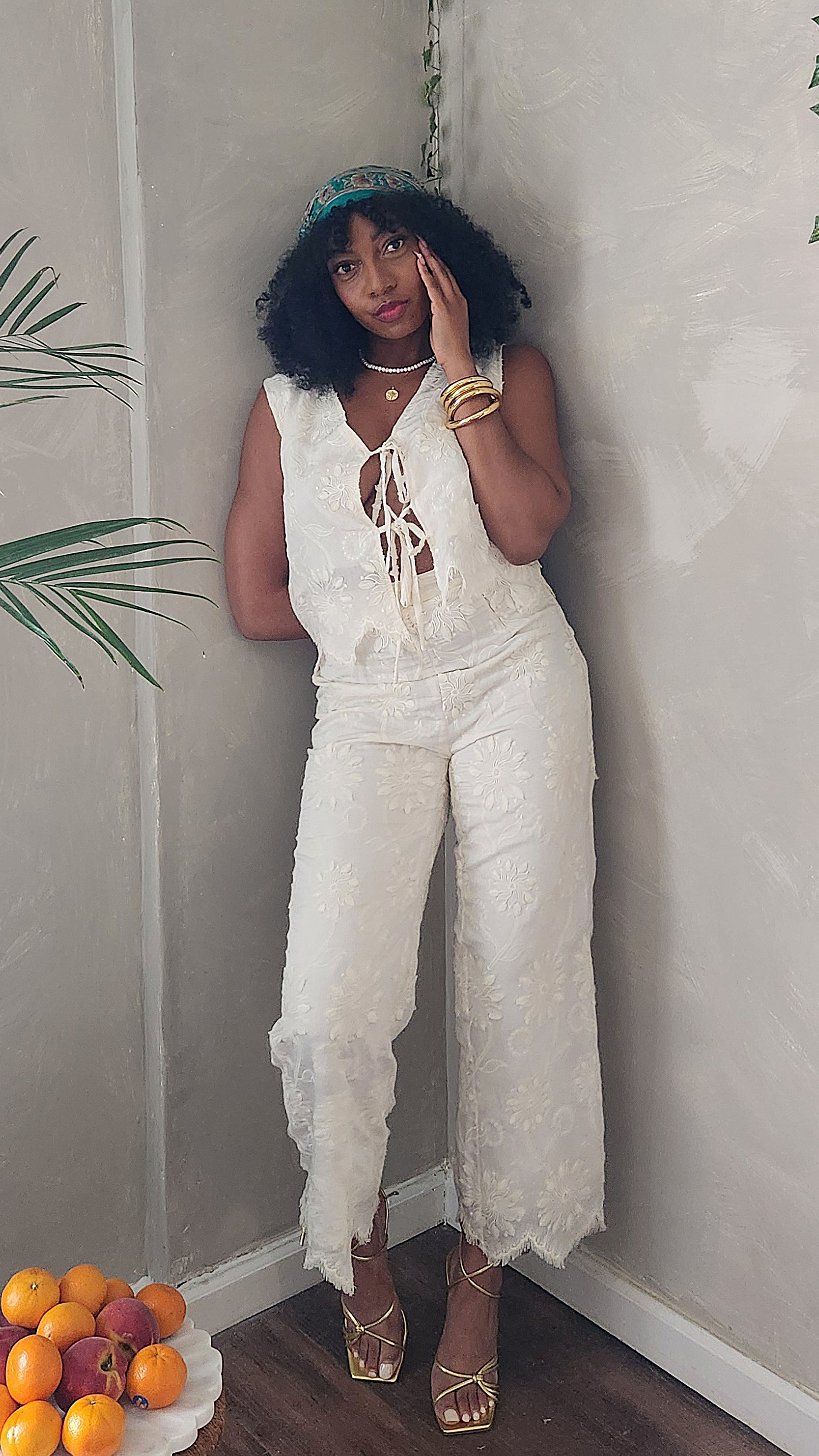 Hana Ebroidered Front Tie Top