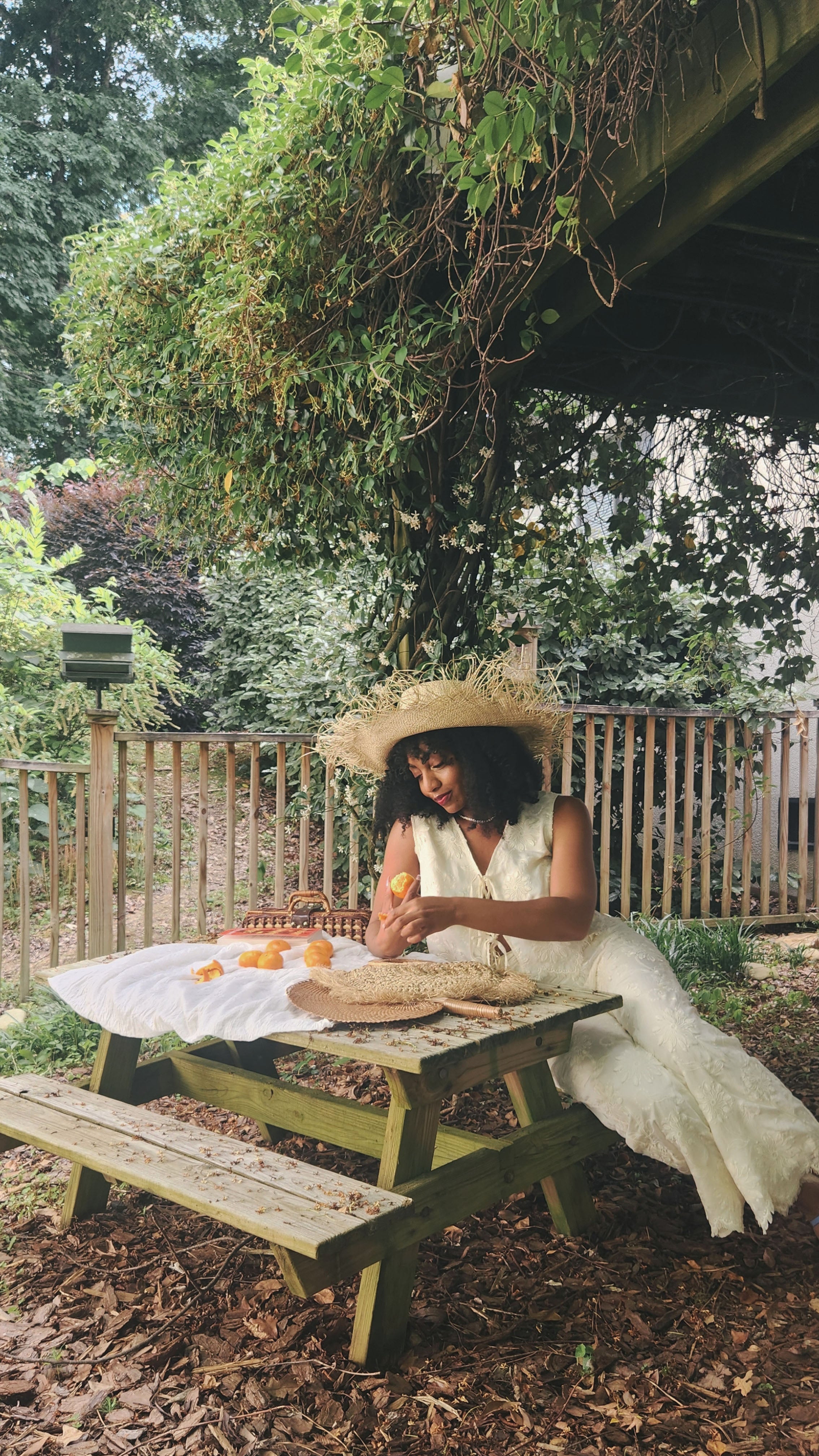 Hana Ebroidered Front Tie Top