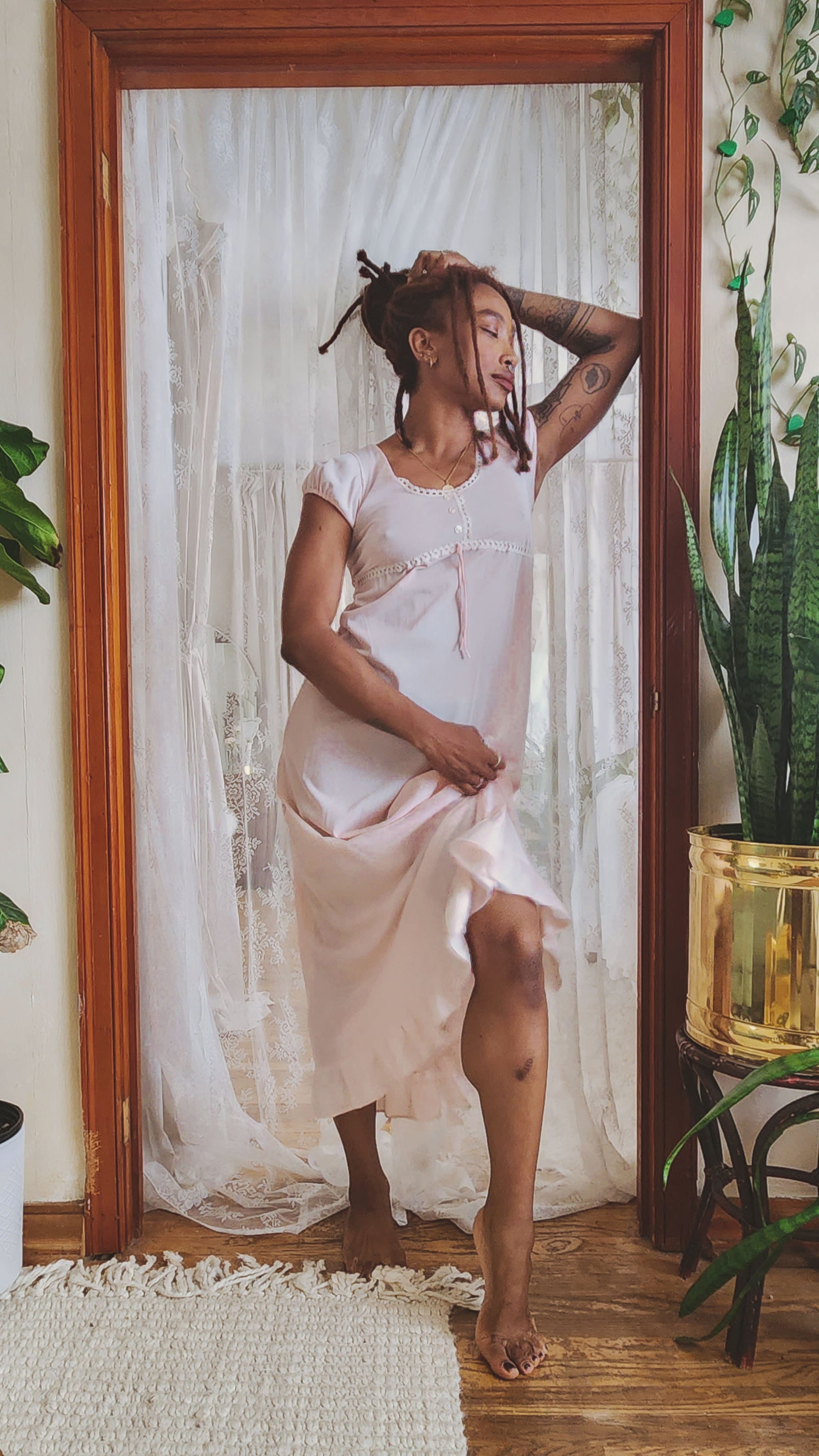 Vintage Blush Lace Trim Nite Gown